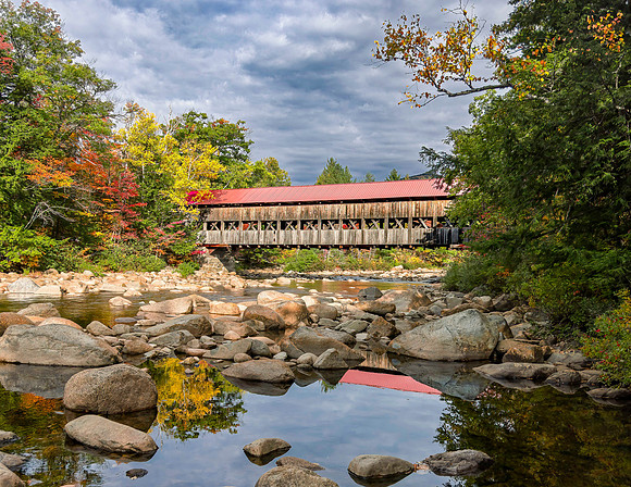 ALBANY COVERED BRIDGE OVER SWIFT RIVER IN NEW HAMPSHIER-